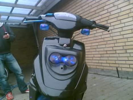 PGO Hot 50 - Team spy billede 1