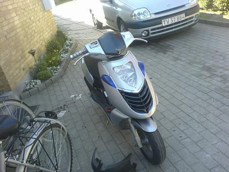 Aprilia Sonic ¤ solgt til Larsson billede 2