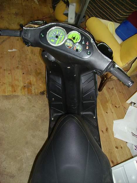 Piaggio NRG Mc3 'micQ' (solgt) billede 15