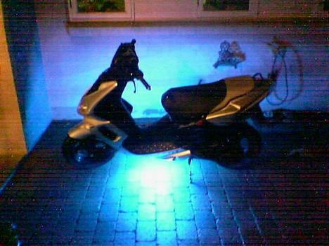 Peugeot speedfight 2 totalskadet! billede 10