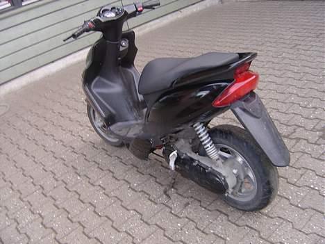 Yamaha Jog R NR 10 (Solgt)  billede 5
