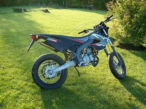 Derbi Senda. TOTALT SKADET billede 2