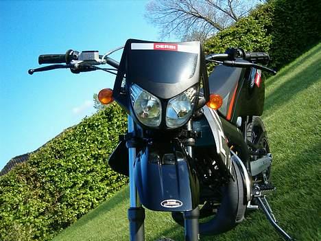 Derbi Senda. TOTALT SKADET billede 4