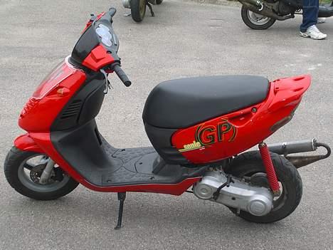 Aprilia Sonic GP billede 2