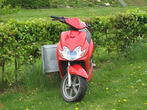 Yamaha Jog R (¤) The Playboy (¤) - D. 21 Maj 06 billede 5