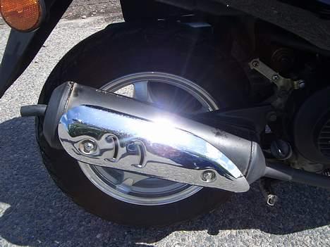 Yamaha Baotian BT50QT-9 - Udstødning billede 6