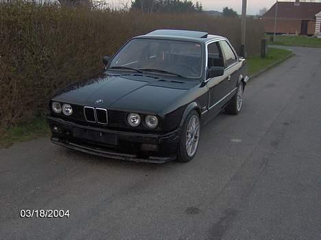 Yamaha Jog Solgt - Min bil, bmw e30 320i eta motor - http://www.bilgalleri.dk/html/gal_visbil.asp?ID=56362 billede 19