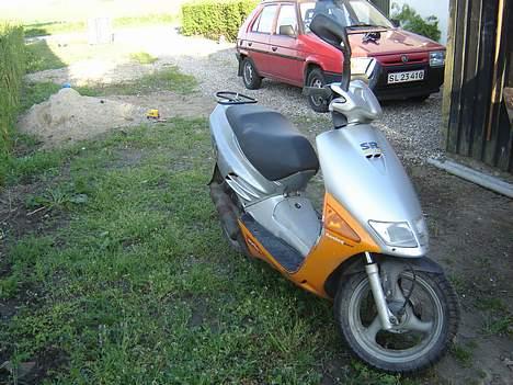 Aprilia SR 50 URBAN KID billede 2