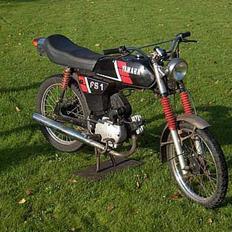 Yamaha fs 1 4gtil salg