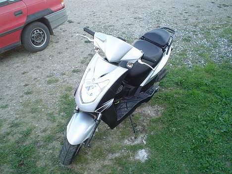 Kymco agility billede 1