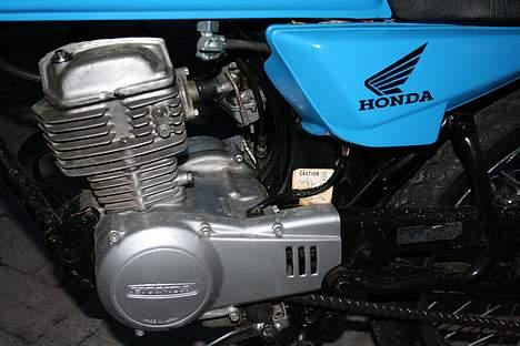 Honda cb 50 *SOLGT* billede 3