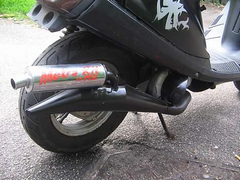 Yamaha jog SOLGT billede 5