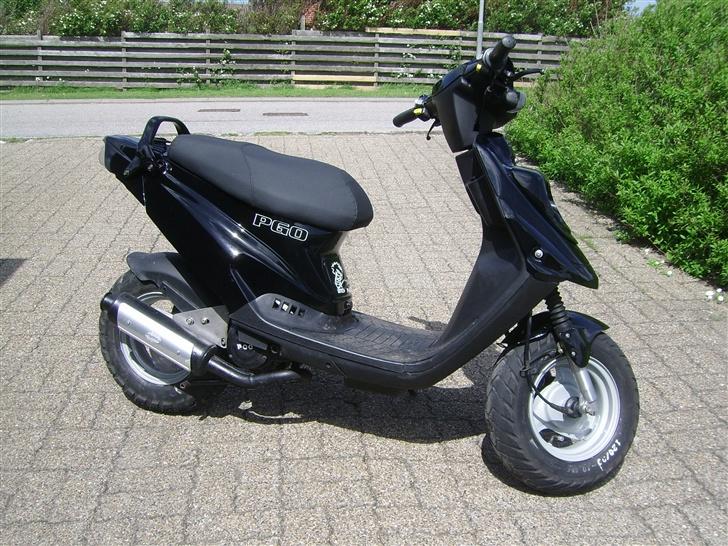 PGO hot 50  - beklager dæk tusen virkede ikke.. billede 1