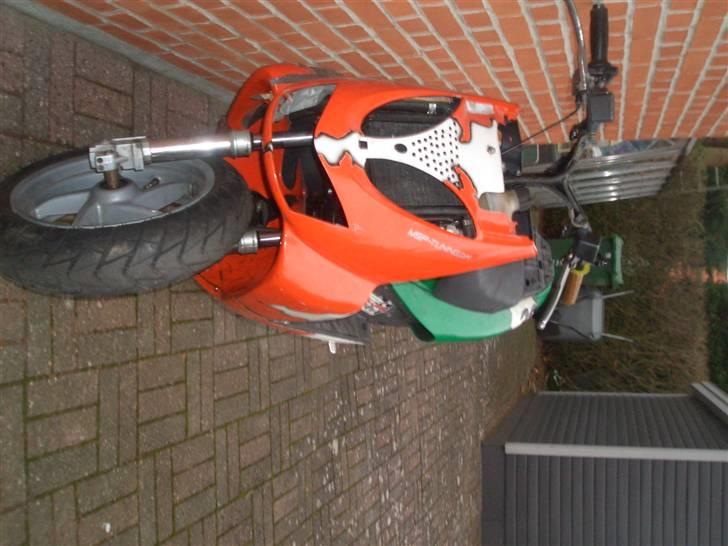 Aprilia sr50 Baneracer til salg billede 9