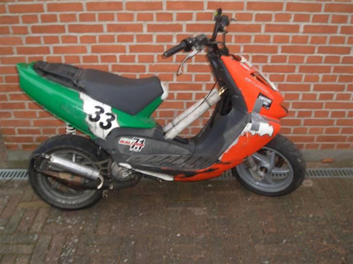 Aprilia sr50 Baneracer til salg billede 10