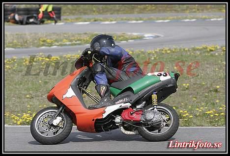 Aprilia sr50 Baneracer til salg billede 13