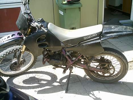 Suzuki rmx (solgt) billede 4