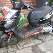 Aprilia sonic solgt for 9500 ;)