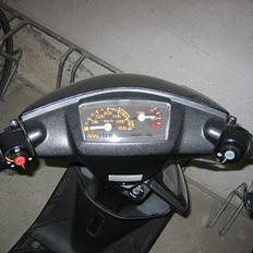 Yamaha jog artistic spec