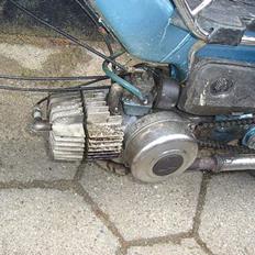 Puch 2 gear. solgt for 1500 :d