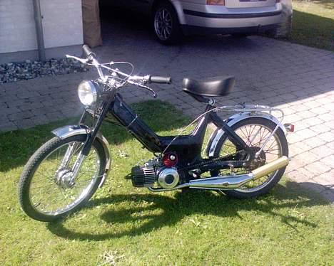 Puch Maxi k - Undskyld de dårlige billeder, taget med min fon ! billede 1