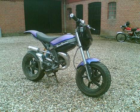 Suzuki street Magic. SOLGT billede 4