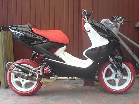 Yamaha Aerox 19,4hk SOLGT billede 7