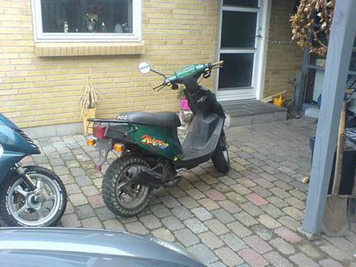 {{currentPhoto.altText}} billede {{currentPhoto.number}}