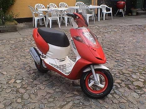 Aprilia Sonic (Total skadet) billede 1