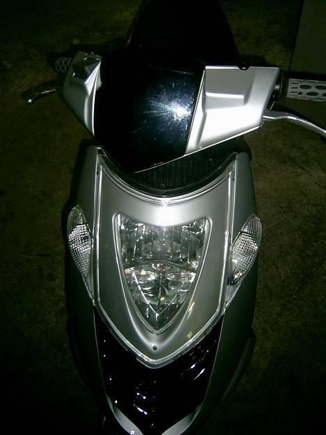 Aprilia Sonic - Forfra igen.. Med de nye klare glas! :D billede 1