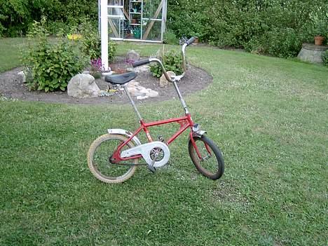 Honda Dax - det er så min seje puch cykel.... som blev afvist :P hehe. men den er fed aligevel!!! billede 10