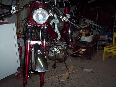 Veteraner Monark - Er ved at blive renoveret. billede 2