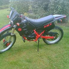 Suzuki RMX  //SOLGT !