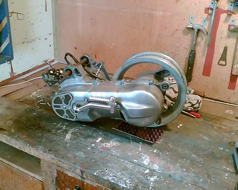 Aprilia Sonic ..::SOLGT::.. - Under ombygning!! Billedet taget d. 30.05.2006 billede 8