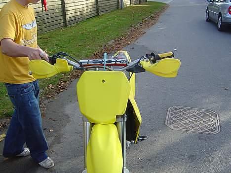 Suzuki RM 85 BYTTET TIL BMW! billede 3