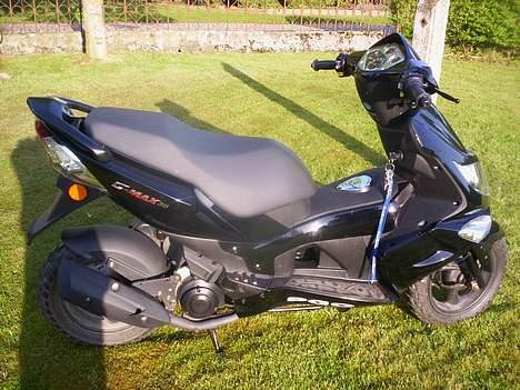 PGO G-max 30 billede 3