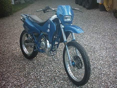 Suzuki RMX  billede 1