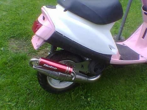 Yamaha jog fs total skadet - billder lånt af www.scootergalleri.dk/html/gal_visbil.asp?ID=86845 billede 3