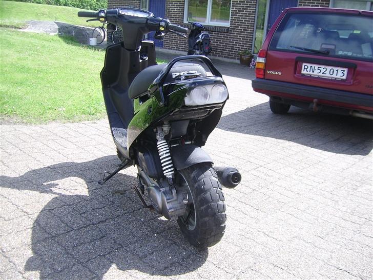 PGO hot 50  - styling: klarbaglygteglas og bag skærm pillet af... billede 9