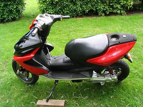 Yamaha Aerox(SOLGT) billede 7