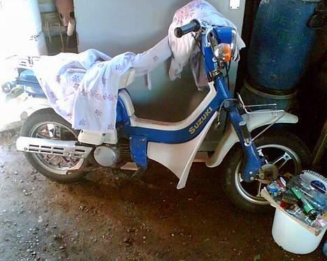 Suzuki FZ50 ~OFSRT~ - Som hun står nu... billede 13