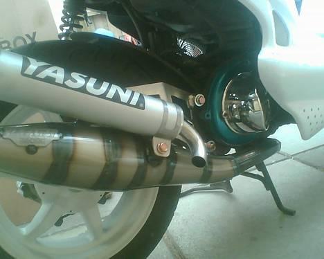 Suzuki Katana AC Solgt :'( - min spilnter nye Yasuni R alu.. fed vinkel :P ?  billede 6