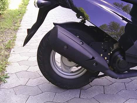 PGO Hot 50 (SOLGT) - Udstødningen billede 8