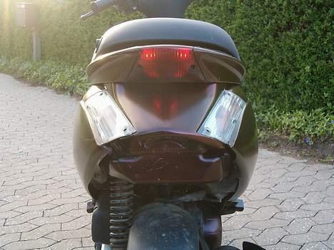 Piaggio zip ny model  ( solgt ) billede 5