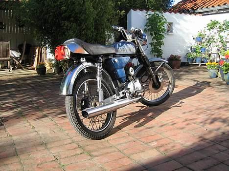 Yamaha 4 gear DX Solgt billede 6