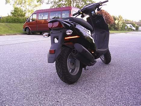 PGO Hot 50 (SOLGT) - Skrå bagfra. billede 18