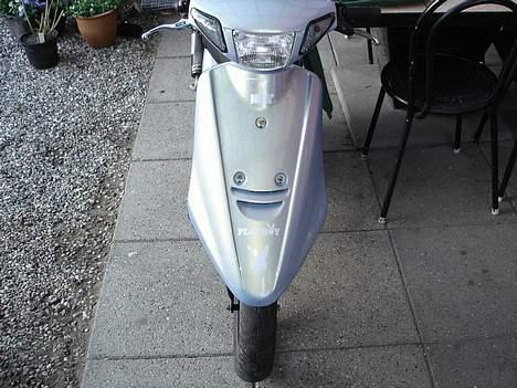 Yamaha JOG Playboy Edition billede 2