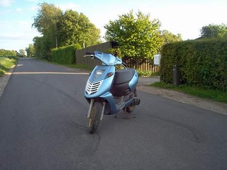 Aprilia ,-Sonic $Solgt$  billede 3