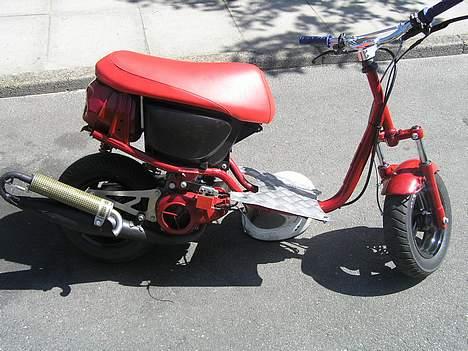 Yamaha *Jog Space AC* (SOLGT) billede 4