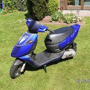 Aprilia Sonic Sport (Solgt)